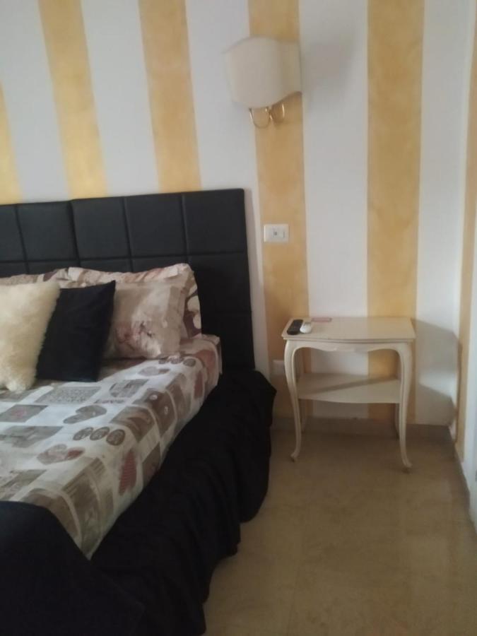 Bed and Breakfast Fiumicinoa57 Екстер'єр фото