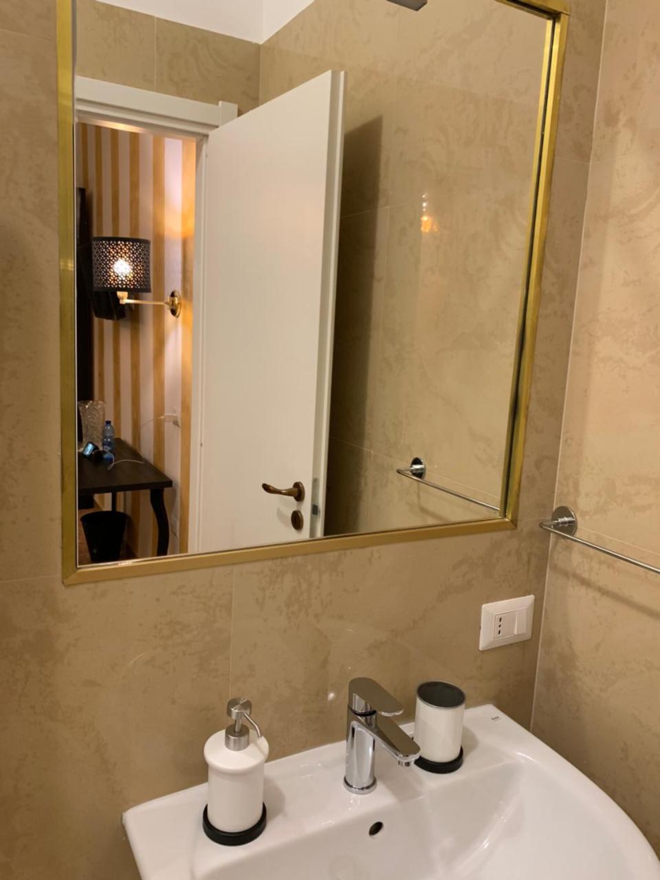 Bed and Breakfast Fiumicinoa57 Екстер'єр фото